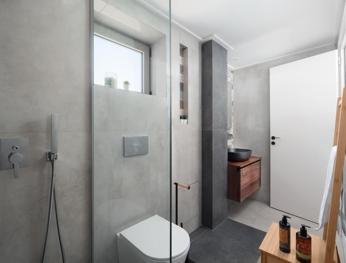 The H Experience - Stylish 2Bd Apt With Balcony In Heraklion Center Exterior photo